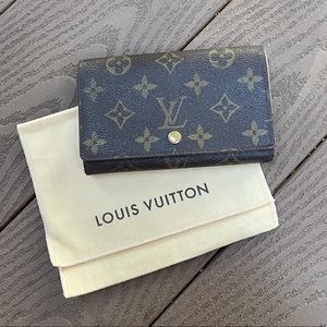 Louis Vuitton Wallet